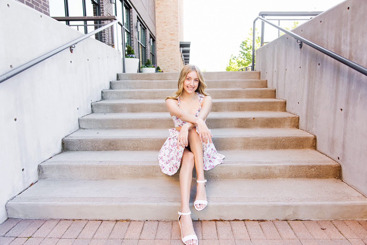 the best Dallas Senior Photographer 