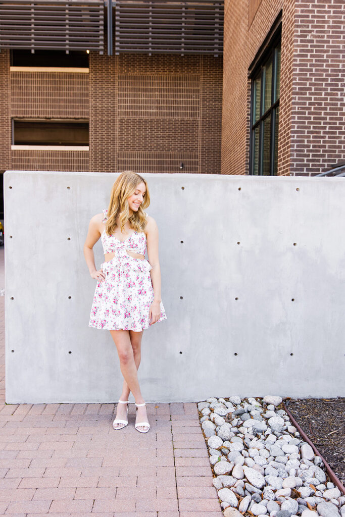 Dallas Senior Photos in downtown