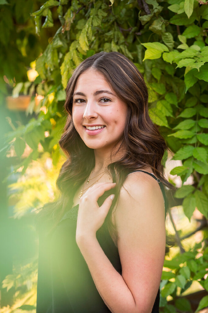 plano senior portraits in natural light