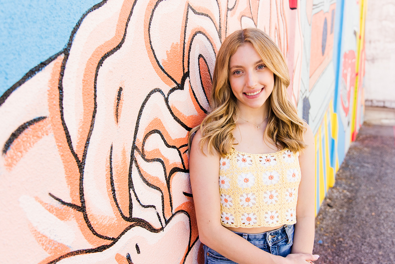 dallas senior photographer taking gorgeous senior portraits in mckinney, tx