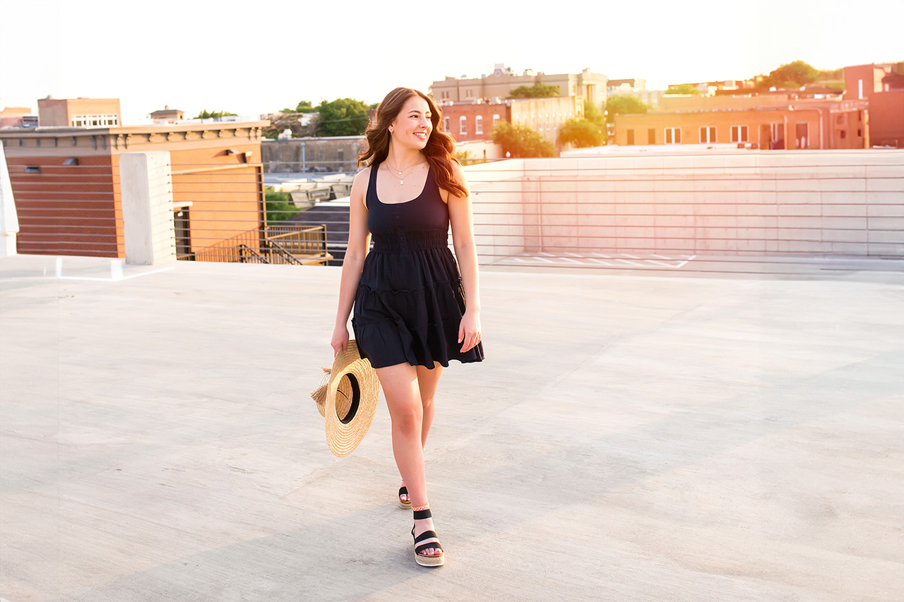 dallas senior photographer taking roof top senior portraits in McKinney
