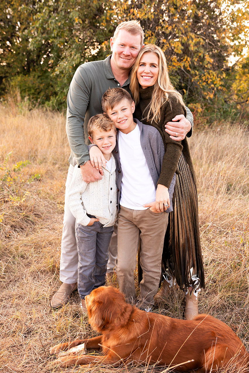 family photos plano at arbor hills with a dog