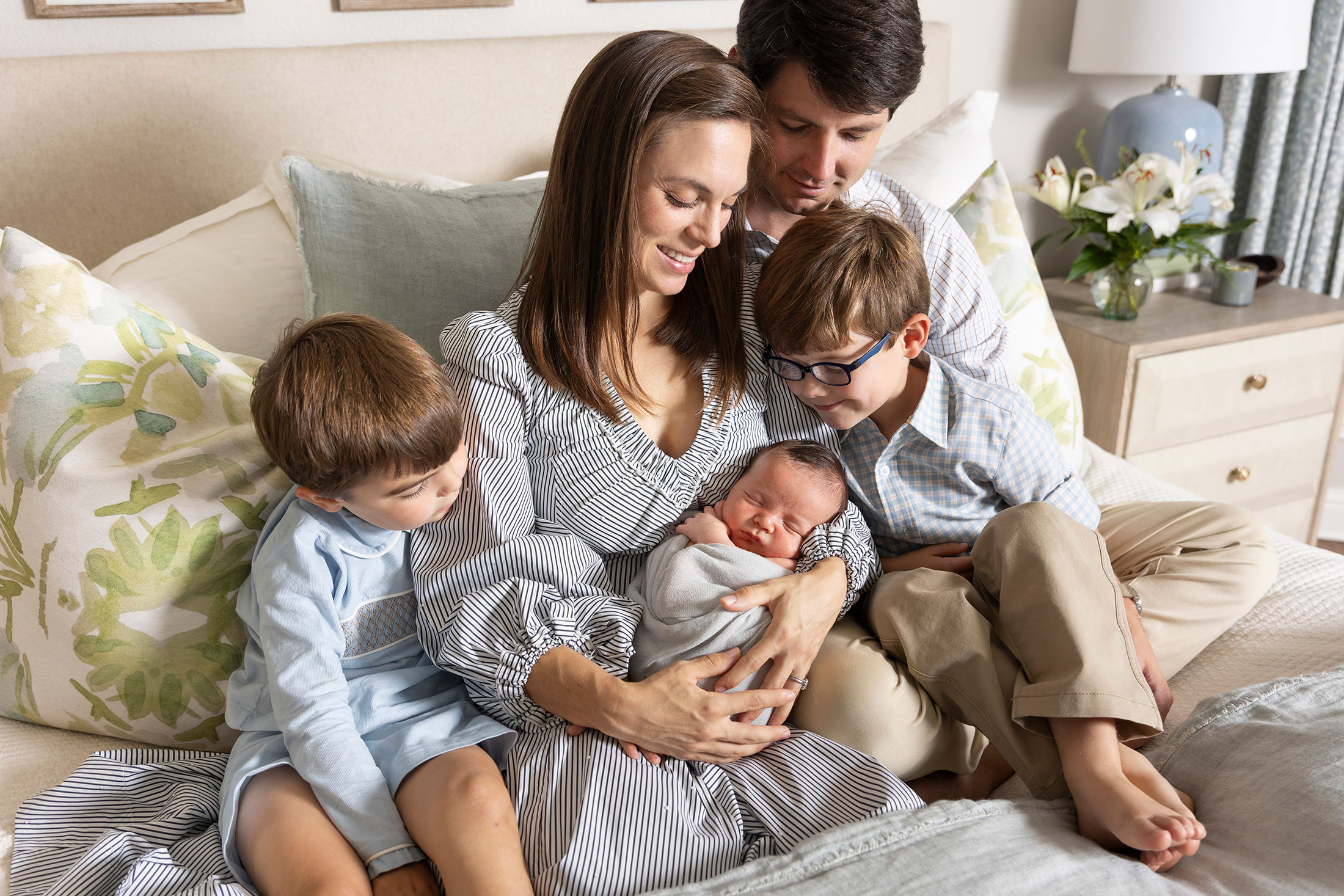 newborn photographer in plano with the entire family